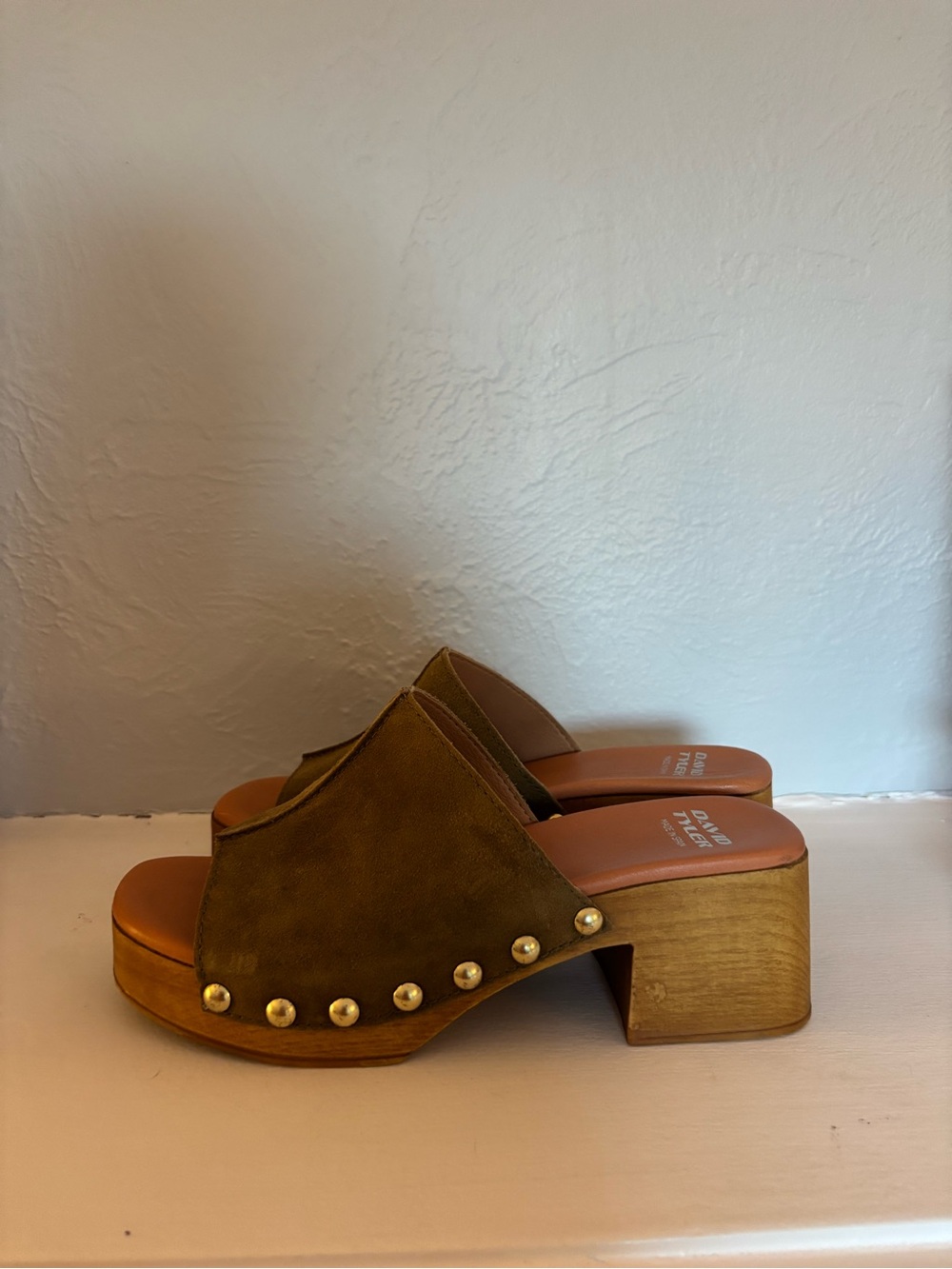 David Tyler Suede Studded Platform Mules in Olive Size 7 - Picture 8 of 8